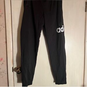 Adidas sweatpants